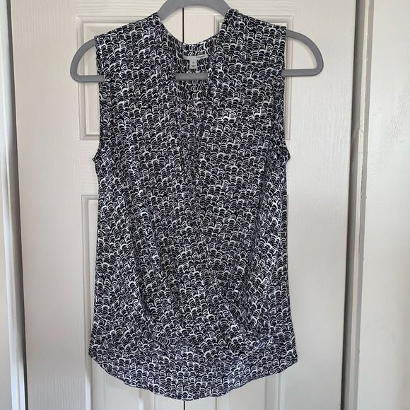 HALOGEN Surplice Sleeveless Top In HOUNDSTOOTH Size XS, MSRP $59 - Picture 2 of 10